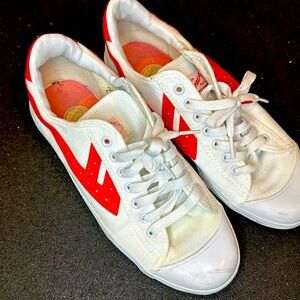 Men’s size 9 Warrior Vancity Limited Edition Sneakers